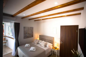 KATRIGA LUXURY STUDIO, 4**** OLD TOWN